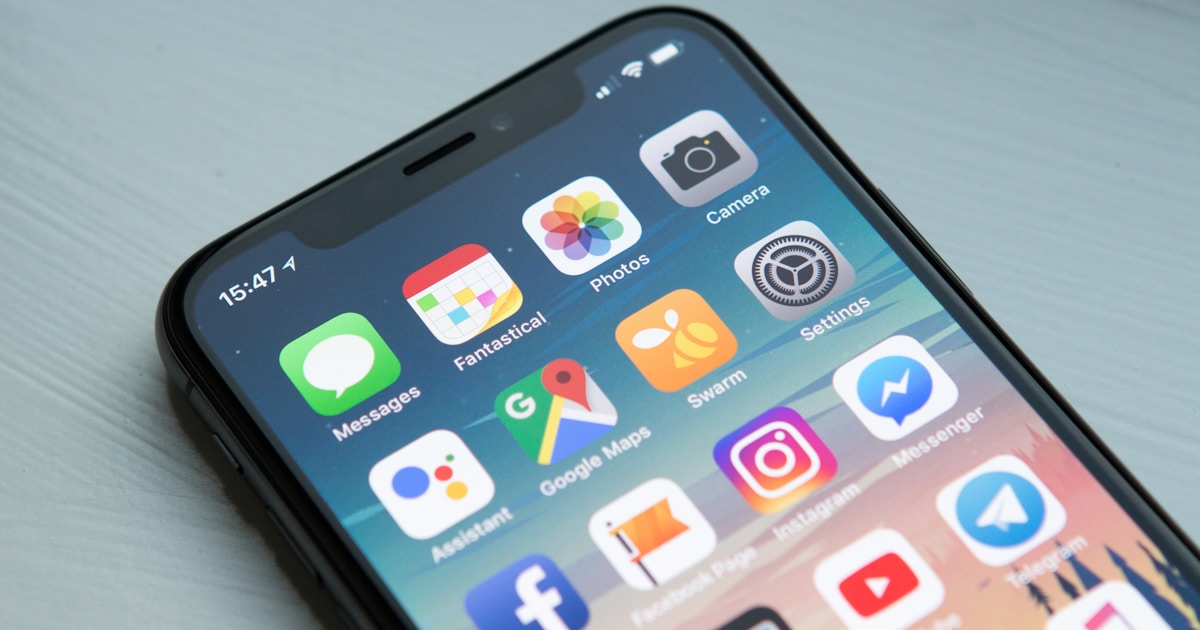 Patient App Guide — Health App on Smartphone